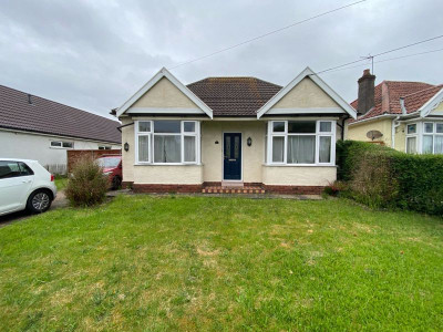 TO LET Patchway Bristol