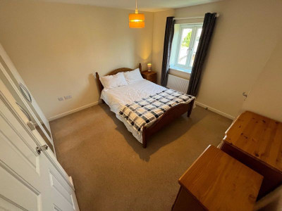TO LET Bradley Stoke Bristol