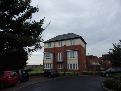 TO LET  Bristol