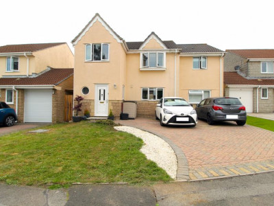 FOR SALE Bradley Stoke Bristol