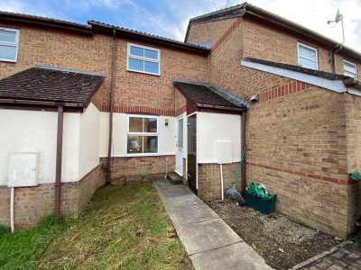 TO LET Bradley Stoke Bristol