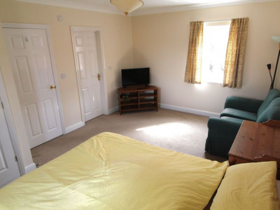 TO LET Stoke Gifford Bristol