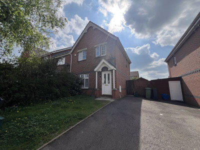 TO LET Bradley Stoke Bristol