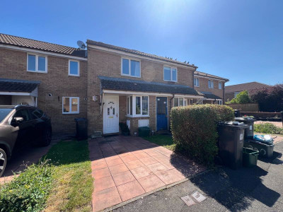 TO LET Bradley Stoke Bristol