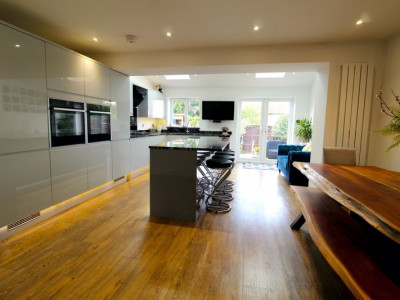 FOR SALE Bradley Stoke Bristol