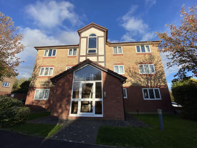 TO LET Bradley Stoke Bristol