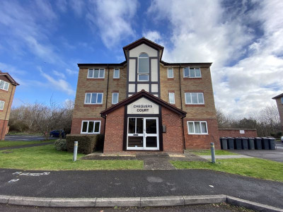 TO LET Bradley Stoke Bristol
