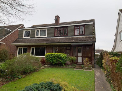 TO LET Thornbury Bristol