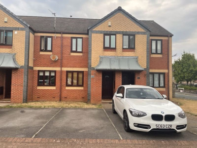 TO LET Kingswood Bristol