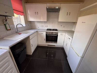 TO LET Bradley Stoke Bristol