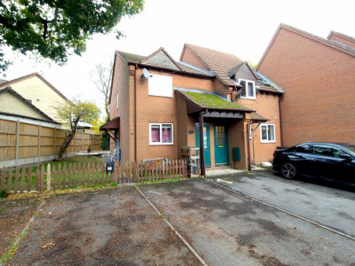 FOR SALE Bradley Stoke Bristol