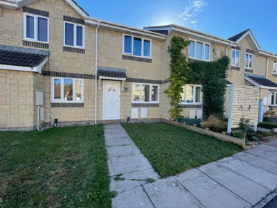 TO LET Bradley Stoke Bristol