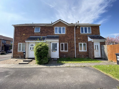 TO LET Bradley Stoke Bristol