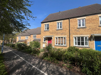 TO LET Stoke Gifford Bristol