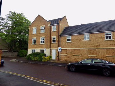TO LET Stapleton Bristol