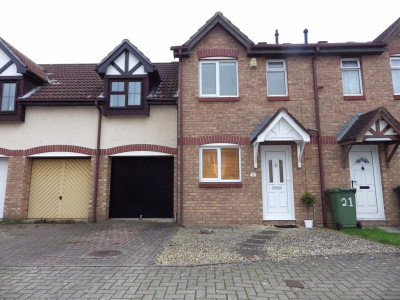 TO LET Bradley Stoke Bristol