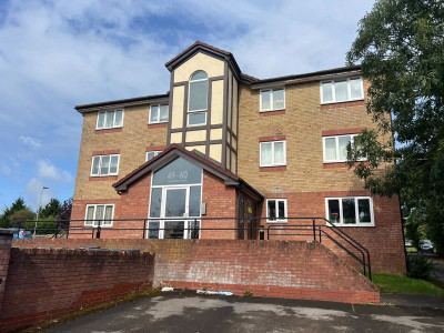 TO LET Bradley Stoke Bristol