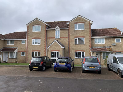 TO LET Bradley Stoke Bristol