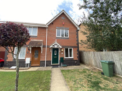 TO LET Bradley Stoke Bristol