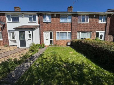 TO LET Patchway Bristol