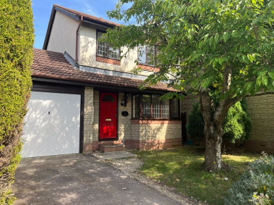 TO LET Bradley Stoke Bristol